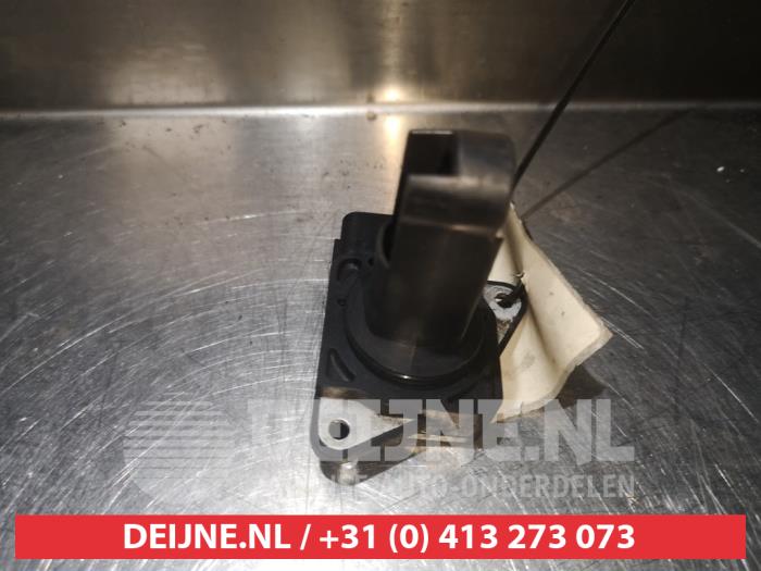 Begagnade Luftflödesmätare Toyota Corolla (E12) Pris € 25,00 Marginaltabell erbjuds av V.Deijne Jap.Auto-onderdelen BV