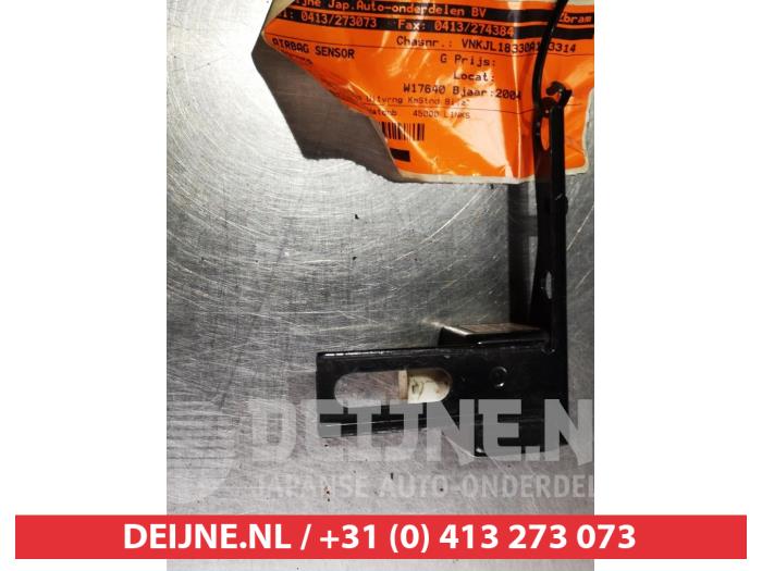 Gebrauchte Airbag Sensor Toyota Yaris (P1) 1.3 16V VVT-i Preis € 20,00 Margenregelung angeboten von V.Deijne Jap.Auto-onderdelen BV