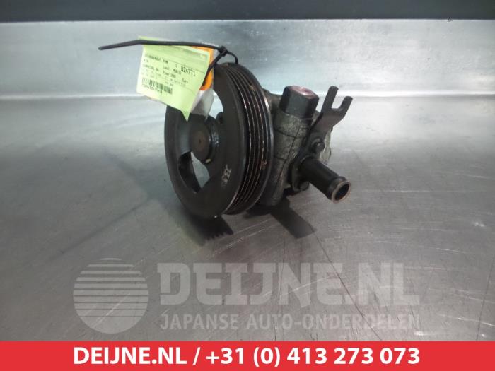 Usagé Pompe direction assistée Kia Carnival 2 (FIB/FLD) 2.9 HPDi 16V Prix € 50,00 Règlement à la marge proposé par V.Deijne Jap.Auto-onderdelen BV