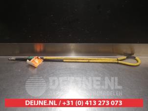 Used Parking brake cable Nissan Primastar 2.0 dCi 120 Price on request offered by V.Deijne Jap.Auto-onderdelen BV