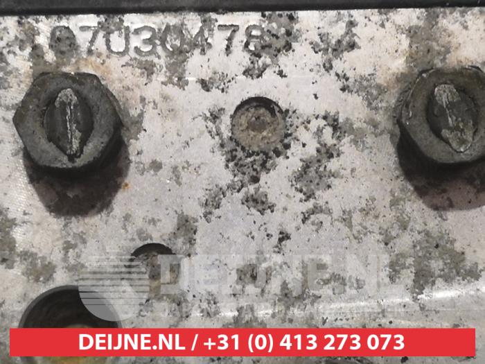 ABS-pump från en Lexus IS (E1) 200 2.0 24V 2000