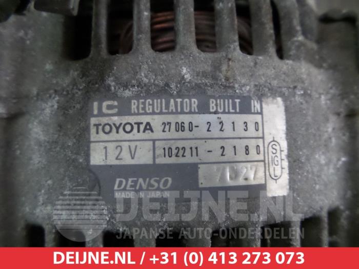 Dynamo d'un Toyota RAV4 (A2) 1.8 16V VVT-i 4x2 2000