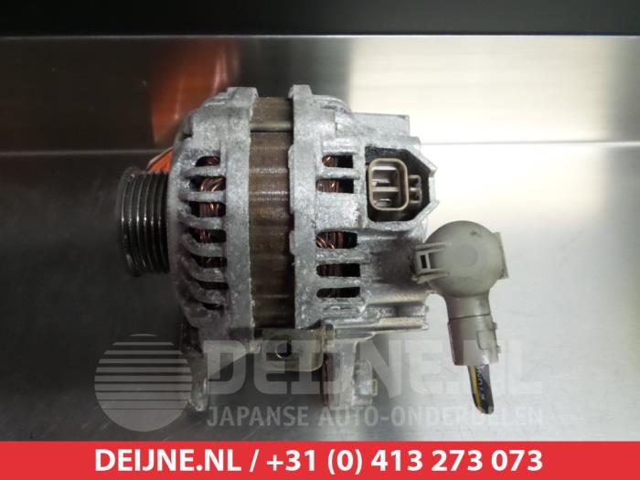 Usagé Dynamo Mazda 3 Sport (BK) 1.6i 16V Prix € 25,00 Règlement à la marge proposé par V.Deijne Jap.Auto-onderdelen BV