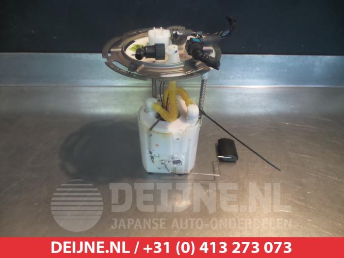 Usagé Pompe à carburant Hyundai i10 (B5) 1.0 12V Prix € 50,00 Règlement à la marge proposé par V.Deijne Jap.Auto-onderdelen BV