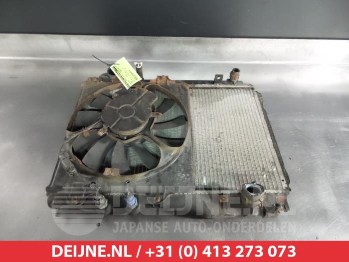 Used Radiator Honda Civic (EP/EU) 1.7 CTDi 16V Price € 50,00 Margin scheme offered by V.Deijne Jap.Auto-onderdelen BV