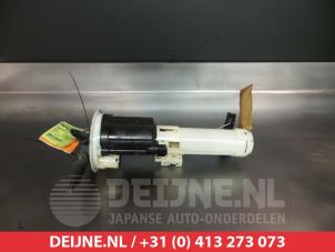 Begagnade Elektrisk bränslepump Suzuki Jimny Hardtop 1.3i 16V VVT 4x4 Metal Top Pris € 75,00 Marginaltabell erbjuds av V.Deijne Jap.Auto-onderdelen BV
