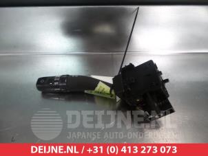 Used Light switch Hyundai Santa Fe II (CM) 2.2 CRDi 16V 4x2 Price on request offered by V.Deijne Jap.Auto-onderdelen BV