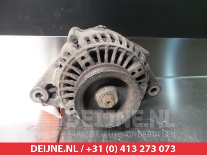Gebrauchte Dynamo Honda CR-V (RD1/3) 2.0i 16V VTEC Preis € 35,00 Margenregelung angeboten von V.Deijne Jap.Auto-onderdelen BV