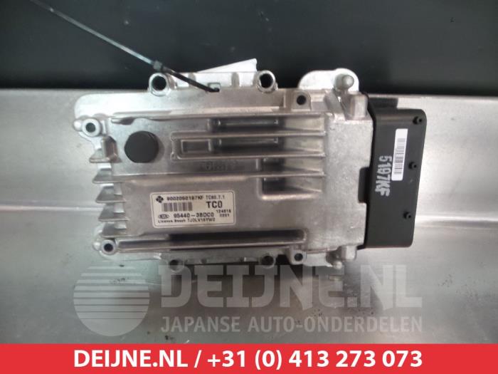 Used Automatic gearbox computer Kia Cee'd Sportswagon (JDC5) 1.6 CRDi 16V VGT Price € 50,00 Margin scheme offered by V.Deijne Jap.Auto-onderdelen BV
