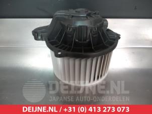 Used Heating and ventilation fan motor Kia Cee'd Sportswagon (JDC5) 1.6 CRDi 16V VGT Price on request offered by V.Deijne Jap.Auto-onderdelen BV