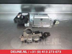 Usagé Serrure de contact + clé Nissan Juke (F15) 1.6 16V Prix sur demande proposé par V.Deijne Jap.Auto-onderdelen BV