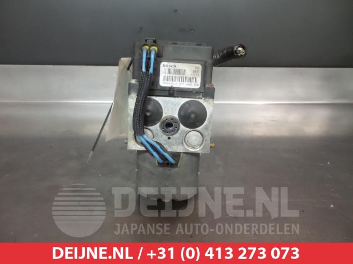 Usagé Bloc ABS Honda Accord (CL/CN) 2.3i 16V Type-V Prix € 75,00 Règlement à la marge proposé par V.Deijne Jap.Auto-onderdelen BV