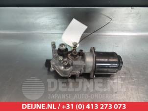 Used Front wiper motor Mitsubishi L-200 2.5 DI-D 4x4 Price on request offered by V.Deijne Jap.Auto-onderdelen BV
