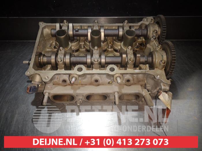 Begagnade Topplock Nissan Pixo (D31S) 1.0 12V Pris på förfrågan erbjuds av V.Deijne Jap.Auto-onderdelen BV