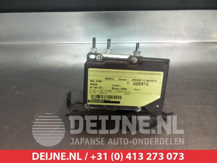 Usagé Bloc ABS Mazda BT-50 2.5 Di 16V 4x4 Prix € 50,00 Règlement à la marge proposé par V.Deijne Jap.Auto-onderdelen BV