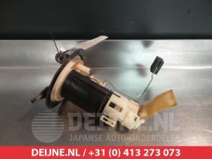Used Electric fuel pump Daihatsu Cuore (L251/271/276) 1.0 12V Price € 20,00 Margin scheme offered by V.Deijne Jap.Auto-onderdelen BV