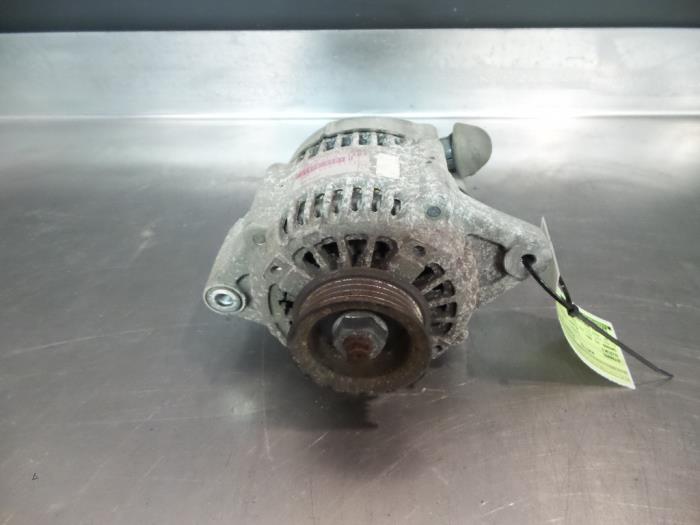 Begagnade Dynamo Suzuki Grand Vitara I (FT/GT/HT) 2.5 V6 24V Pris € 75,00 Marginaltabell erbjuds av V.Deijne Jap.Auto-onderdelen BV