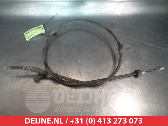 Usagé Câble frein à main Hyundai i30 (GDHB5) 1.4 16V Prix € 35,00 Règlement à la marge proposé par V.Deijne Jap.Auto-onderdelen BV