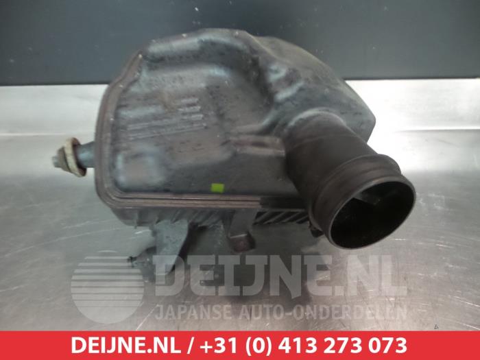 Gebrauchte Luftfiltergehäuse Nissan Qashqai (J10) 2.0 dCi Preis € 35,00 Margenregelung angeboten von V.Deijne Jap.Auto-onderdelen BV