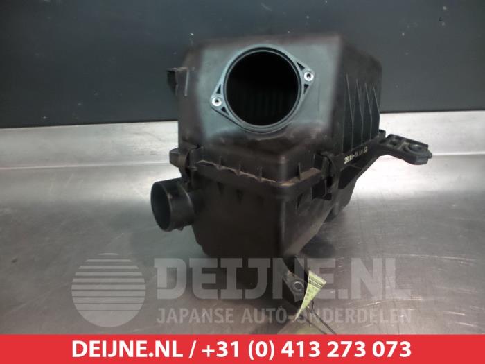 Begagnade Luftfilterhus Hyundai Sonata 2.0 CRDI VGT 16V Pris € 50,00 Marginaltabell erbjuds av V.Deijne Jap.Auto-onderdelen BV