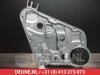 Mechanizm szyby prawej tylnej wersja 4-drzwiowa z Kia Cee'd Sporty Wagon (EDF), 2007 / 2012 1.6 CRDi 115 16V, Kombi, Diesel, 1 582cc, 85kW (116pk), FWD, D4FB, 2007-09 / 2012-12 2009