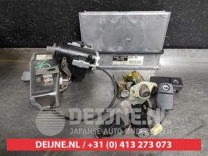 Used Set of cylinder locks (complete) Lexus LS (F4) 430 4.3 32V VVT-i Price on request offered by V.Deijne Jap.Auto-onderdelen BV