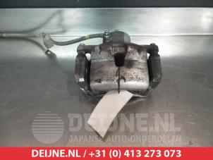 Used Front brake calliper, right Kia Cee'd (JDB5) 1.4i 16V Price € 50,00 Margin scheme offered by V.Deijne Jap.Auto-onderdelen BV