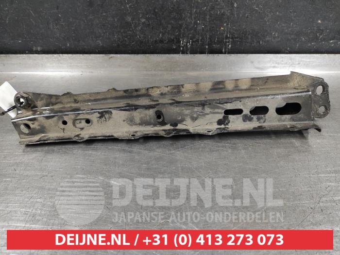 Usados Subchasis Toyota Avensis Wagon (T27) 2.0 16V D-4D-F Precio de solicitud ofrecido por V.Deijne Jap.Auto-onderdelen BV