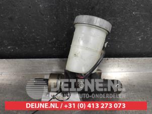 Używane Glówny cylinder hamulcowy Suzuki Jimny Hardtop 1.3i 16V 4x4 Cena € 35,00 Procedura marży oferowane przez V.Deijne Jap.Auto-onderdelen BV