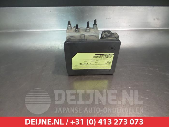 Usagé Bloc ABS Mazda 5 (CR19) 2.0 CiDT 16V High Power Prix € 75,00 Règlement à la marge proposé par V.Deijne Jap.Auto-onderdelen BV