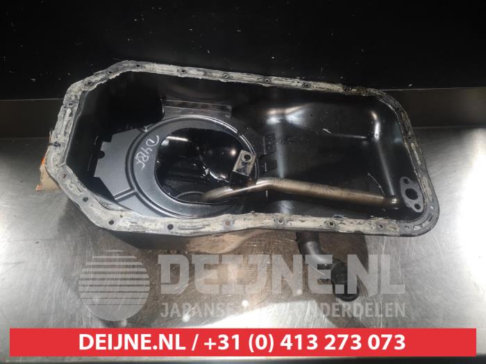 Gebrauchte Ölwanne Hyundai Galloper II 2.5 TC Preis € 50,00 Margenregelung angeboten von V.Deijne Jap.Auto-onderdelen BV