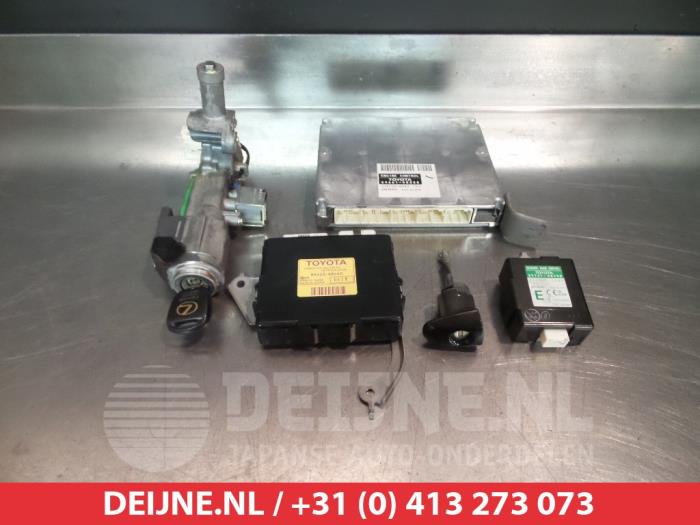 Used Engine management computer Lexus RX (U3) 350 V6 24V VVT-i Price € 75,00 Margin scheme offered by V.Deijne Jap.Auto-onderdelen BV
