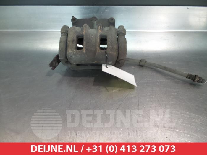 Gebrauchte Bremszange rechts vorne Mitsubishi Grandis (NA) 2.0 DI-D 16V Preis € 35,00 Margenregelung angeboten von V.Deijne Jap.Auto-onderdelen BV