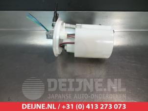 Used Electric fuel pump Subaru Forester (SH) 2.0 16V Price on request offered by V.Deijne Jap.Auto-onderdelen BV