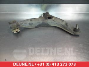 Used Front lower wishbone, right Mitsubishi Carisma 1.6i 16V Price on request offered by V.Deijne Jap.Auto-onderdelen BV