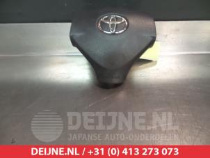 Usados Airbag izquierda (volante) Toyota Corolla Verso (R10/11) 1.8 16V VVT-i Precio de solicitud ofrecido por V.Deijne Jap.Auto-onderdelen BV