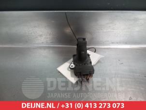 Used Airflow meter Toyota Corolla Verso (R10/11) 2.2 D-4D 16V Price on request offered by V.Deijne Jap.Auto-onderdelen BV