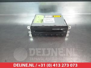 Gebrauchte CD Spieler Mitsubishi Pajero Canvas Top (V6/7) 3.2 DI-D 16V Preis auf Anfrage angeboten von V.Deijne Jap.Auto-onderdelen BV