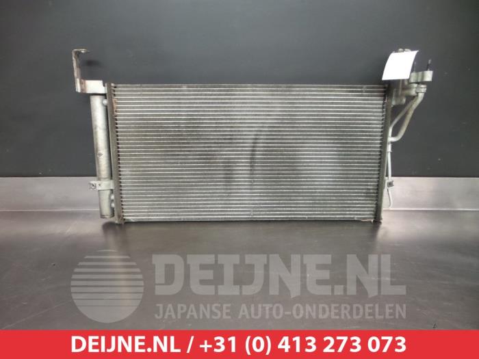 Begagnade Kondensor, luftkonditionering Hyundai Santa Fe I 2.0 CRDi 16V VGT 4x4 Pris € 50,00 Marginaltabell erbjuds av V.Deijne Jap.Auto-onderdelen BV