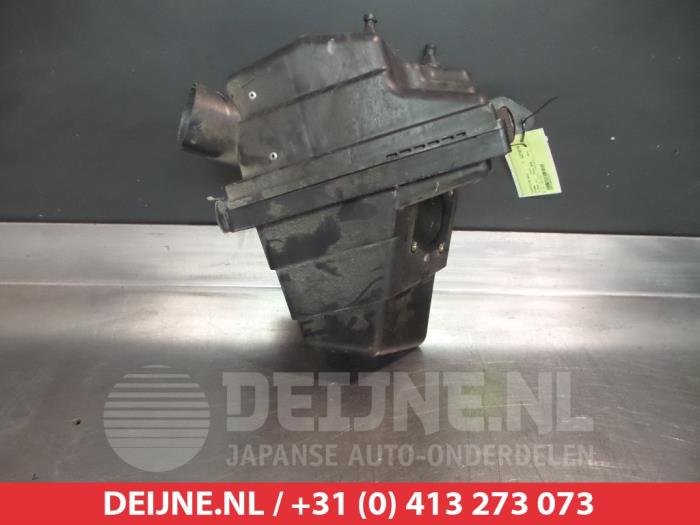 Begagnade Luftfilterhus Nissan X-Trail (T30) 2.2 dCi 16V 4x4 Pris € 50,00 Marginaltabell erbjuds av V.Deijne Jap.Auto-onderdelen BV