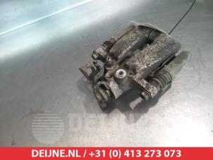 Used Rear brake calliper, right Kia Cee'd Sportswagon (JDC5) 1.6 CRDi 16V VGT Price € 50,00 Margin scheme offered by V.Deijne Jap.Auto-onderdelen BV