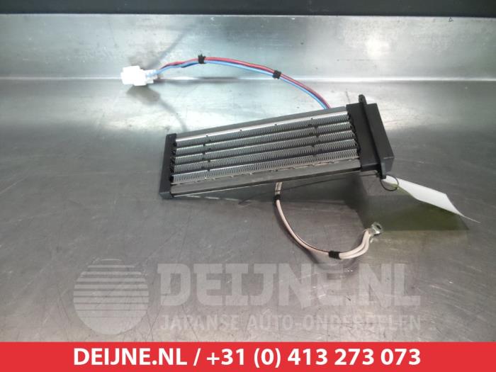 Begagnade Värmeelement Toyota Yaris III (P13) 1.4 D-4D-F Pris € 25,00 Marginaltabell erbjuds av V.Deijne Jap.Auto-onderdelen BV