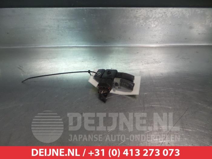 Begagnade Partikelfiltersensor Hyundai i20 1.4 CRDi 16V Pris € 20,00 Marginaltabell erbjuds av V.Deijne Jap.Auto-onderdelen BV