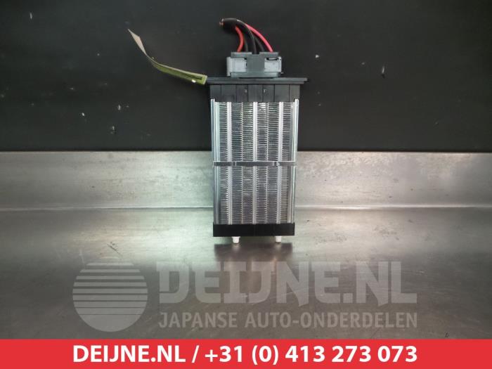 Używane Element grzewczy Hyundai i20 1.4 CRDi 16V Cena na żądanie oferowane przez V.Deijne Jap.Auto-onderdelen BV
