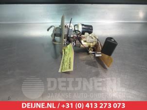 Usagé Pompe d'injection Toyota Corolla (EB/WZ/CD) 1.4 16V VVT-i Prix € 35,00 Règlement à la marge proposé par V.Deijne Jap.Auto-onderdelen BV