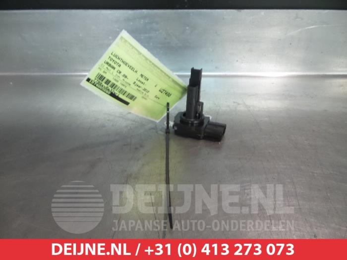 Begagnade Luftflödesmätare Toyota Urban Cruiser 1.33 Dual VVT-I 16V 2WD Pris € 15,00 Marginaltabell erbjuds av V.Deijne Jap.Auto-onderdelen BV