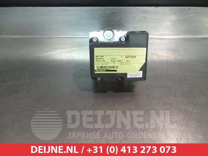 Używane Pompa ABS Daihatsu Trevis 1.0 12V DVVT Cena € 25,00 Procedura marży oferowane przez V.Deijne Jap.Auto-onderdelen BV