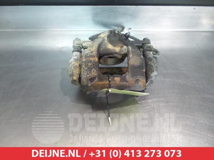 Gebrauchte Bremszange links vorne Toyota Verso 1.8 16V VVT-i Preis € 50,00 Margenregelung angeboten von V.Deijne Jap.Auto-onderdelen BV
