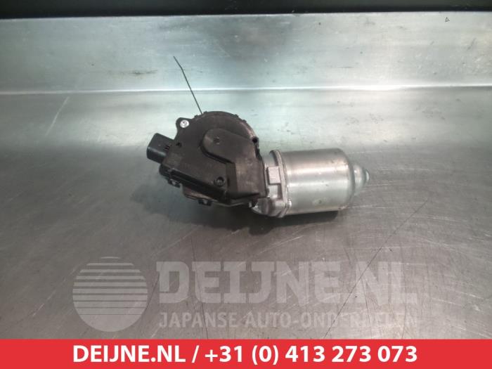Front wiper motor from a Mitsubishi ASX 1.6 MIVEC 16V 2015