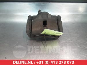 Used Front brake calliper, right Chevrolet Epica 2.0 D 16V Price € 35,00 Margin scheme offered by V.Deijne Jap.Auto-onderdelen BV